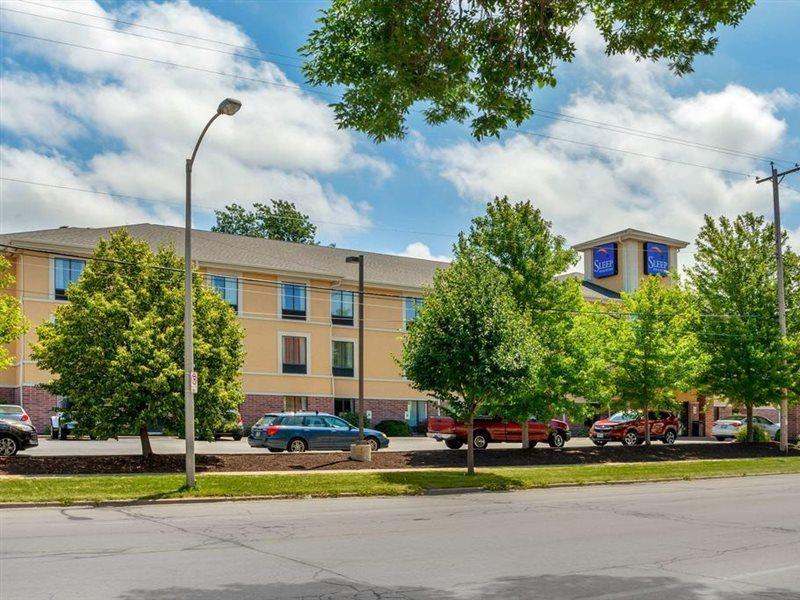 Sleep Inn & Suites Airport Милуоки Экстерьер фото